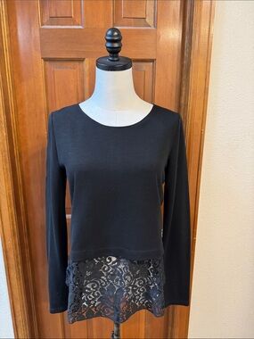 Theory Black Long-Sleeve Top with Lace Hem Size SP